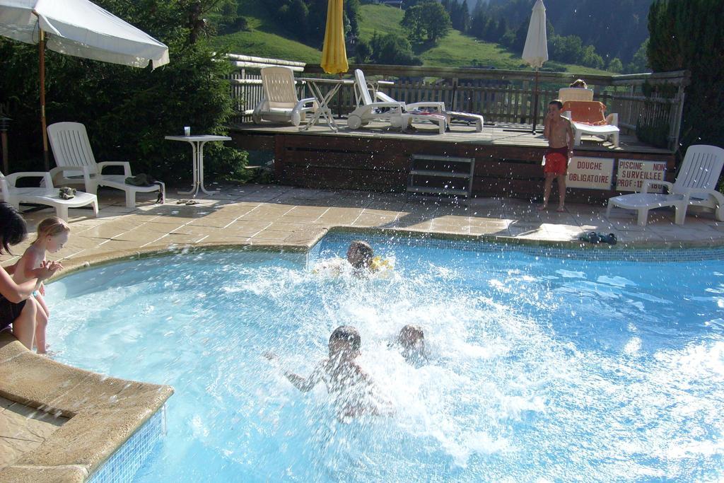 Chalet-Hotel Du Borderan La Clusaz Esterno foto